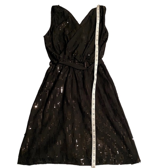 Express black all over sequins dress sleeveless v neck tie stretchy waist size S - Picture 6 of 6